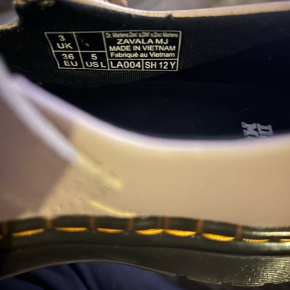 Dr. Martens Cream Dress Shoes Mary Jane Style - Picture 4 of 4